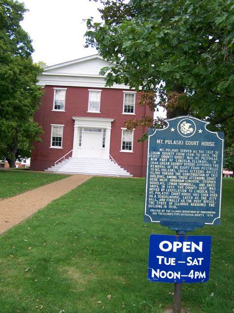 Mt Pulaski Courthouse Historic Site